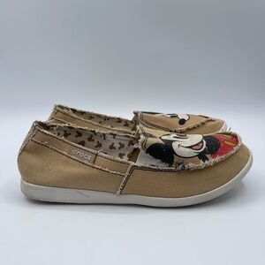 Crocs Disney Mickey Mouse Distressed Canvas Loafers Women's Size 8 Tan Beige